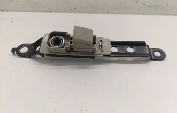 Mitsubishi L200 Seat belt adjustment rail 