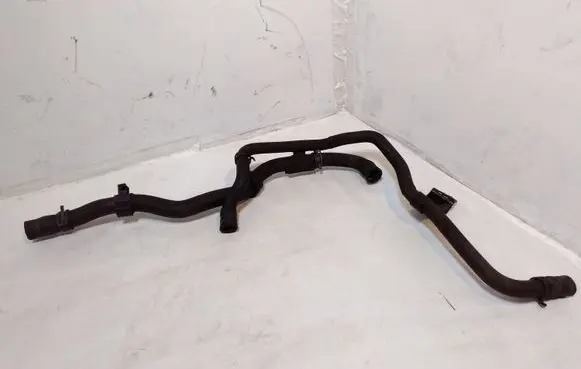 Volkswagen PASSAT CC Engine coolant pipe/hose