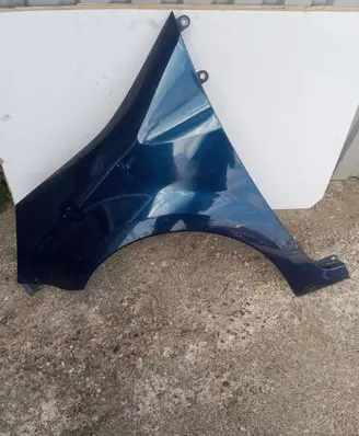 Renault Modus Fender 8200098309G