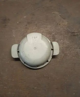 Headlight/headlamp dust cover