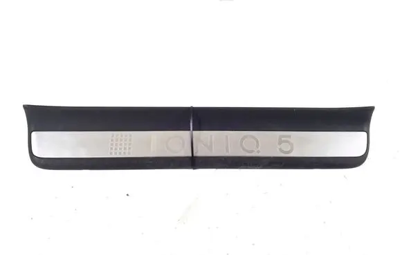 Hyundai Ioniq 5 Front sill trim cover 85888GI100