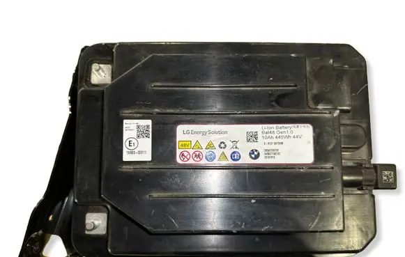 BMW 3 G20 G21 Car battery 23101910 DK5A7E9C101 24B0271A0132