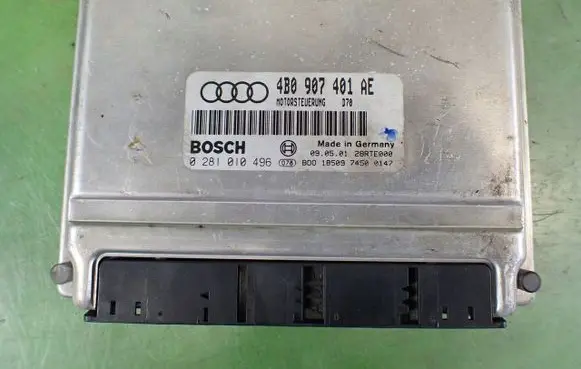 Audi A6 S6 C5 4B Engine control unit/module ECU