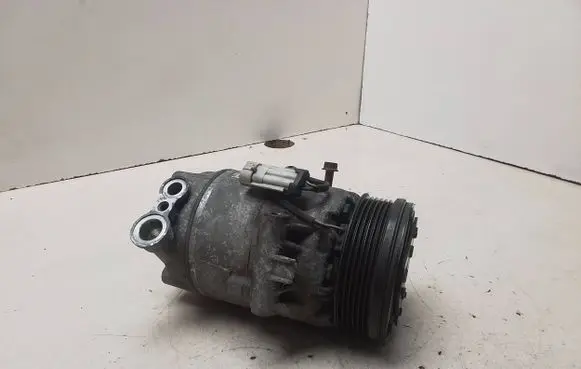 Opel Zafira B Air conditioning (A/C) compressor (pump) 15540748 13370913 9986181