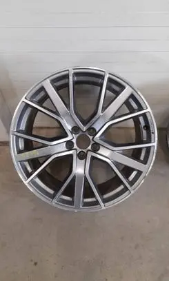Audi e-tron R21 alloy rim 