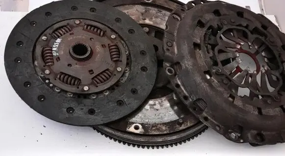 Volkswagen PASSAT B5 Clutch set kit 038105269 038141032