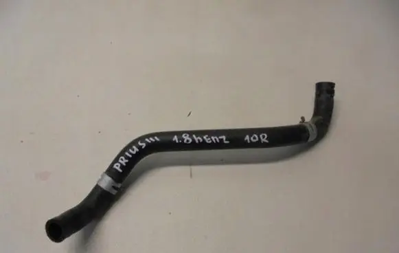 Toyota Avensis T270 Engine coolant pipe/hose