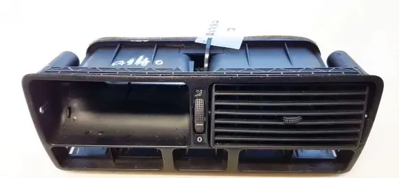 Volkswagen Golf IV Dash center air vent grill 1J0819728C