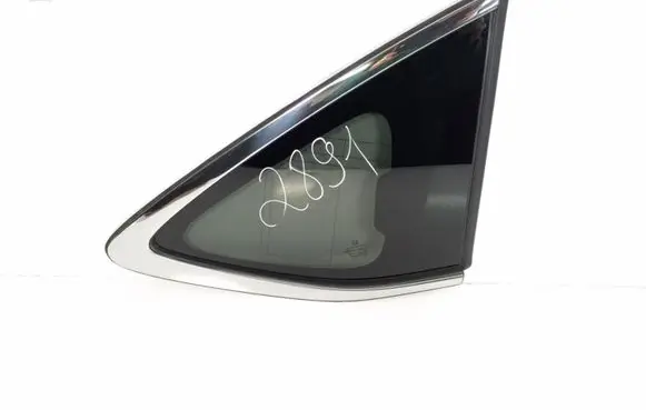 Honda CR-V Rear side window