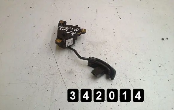 Renault Koleos I Accelerator throttle pedal 18002jy00a