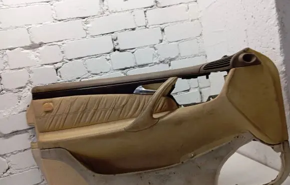 Mercedes-Benz CL C215 Other dashboard part A2257200570