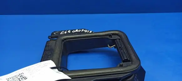 BMW 7 E65 E66 Cabin air micro filter frame (part) 8386177