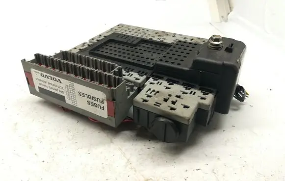 Volvo S60 Fuse module 0277163