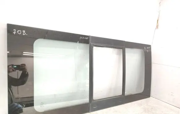 Ford Transit Sliding door window/glass 43R009657 AS2 M3108