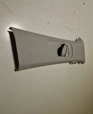 Volkswagen Golf Sportsvan (B) pillar trim (top) 510868312