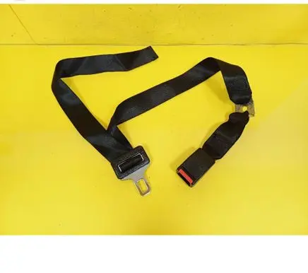 Opel Corsa B Middle seatbelt (rear) 90359918B 90359918