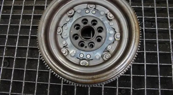Volkswagen PASSAT B8 Flywheel 04L105266D