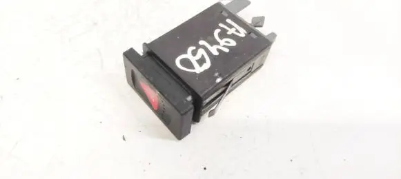 Volkswagen PASSAT B5 Hazard light switch 3B0953235B