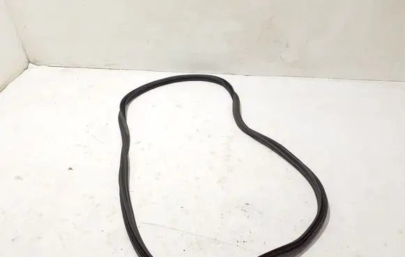 Renault Megane E-Tech Trunk rubber seal (body) 908302863R