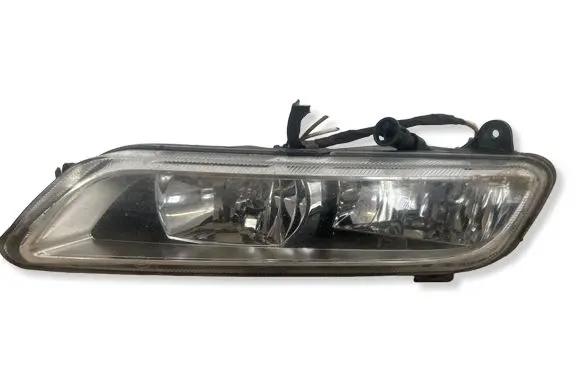Volkswagen PASSAT B7 Front fog light A047358 64212D0T 12V35W