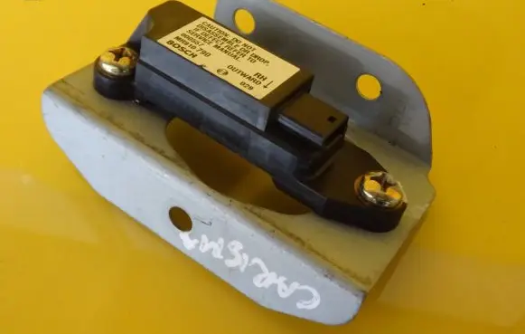 Mitsubishi Carisma Airbag deployment crash/impact sensor MR910790