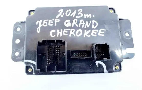 Jeep Grand Cherokee (WK) Other devices 68110610AG P68110610AG