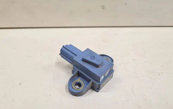 Volkswagen PASSAT B6 Airbag deployment crash/impact sensor 1K0955557A