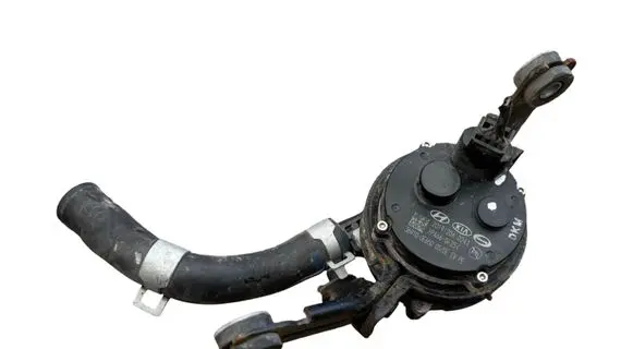 KIA Soul Electric auxiliary coolant/water pump 201912060243 369100E650