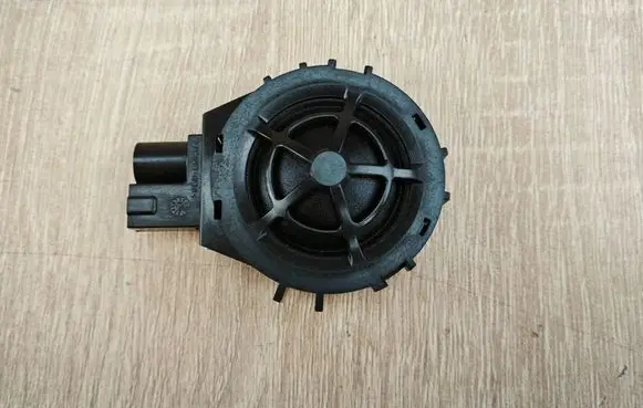 Audi Q3 F3 Front door high frequency speaker 83A035398