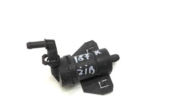 Jaguar XK8 - XKR Headlight washer spray nozzle LJA7051AD