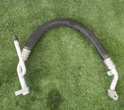 Ford Mondeo MK V Air conditioning (A/C) pipe/hose DS7H-19N602-SA