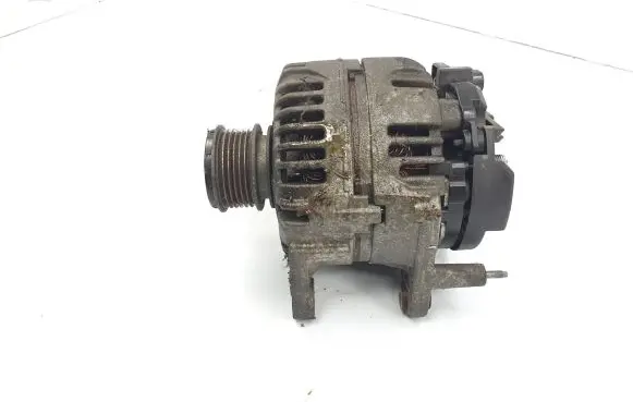 Volkswagen Fox Generator/alternator 045903023