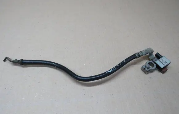Ford Kuga II Negative earth cable (battery) F1FT10C679BA