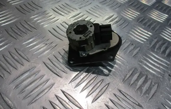 Peugeot 607 Central body control module
