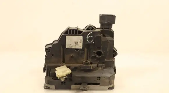 Opel Meriva B Front door lock 1206120447