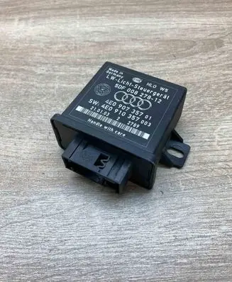 Audi A8 S8 D3 4E Other control units/modules 4E0907357 4E0910357 USED