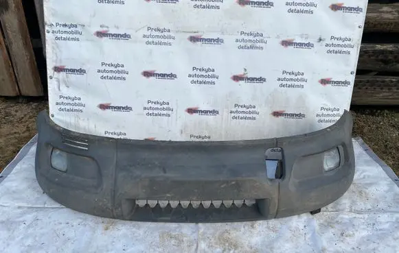 Iveco Daily 30.8 - 9 Front bumper
