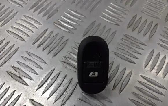 Citroen C3 Quarter vent window switch 96401469XT