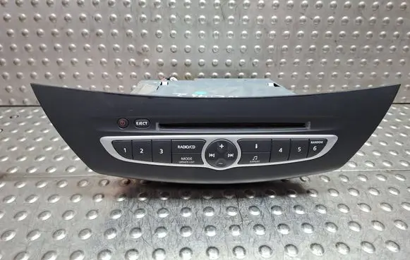 Renault Laguna III Radio/CD/DVD/GPS head unit S26312452 281150013R