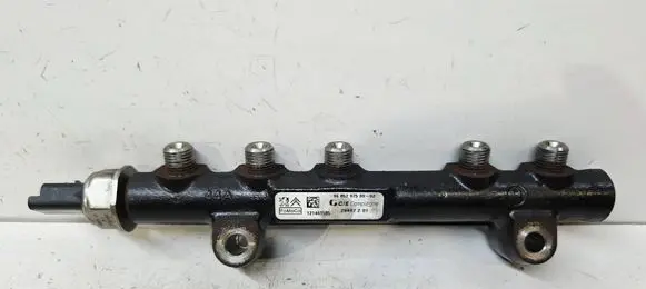 Volvo V40 Fuel main line pipe 9685297580 31422169