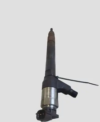 Opel Astra J Fuel injector 55578075
