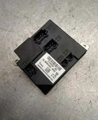 Mercedes-Benz E W211 Comfort/convenience module 2115453532