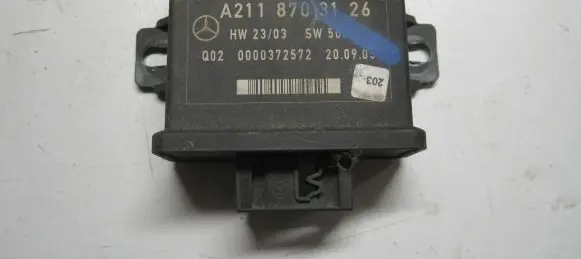 Mercedes-Benz E W211 Light module LCM A2118703126