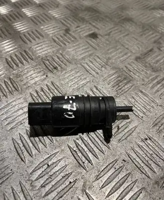 BMW X5 E70 Windscreen/windshield washer pump 6934160