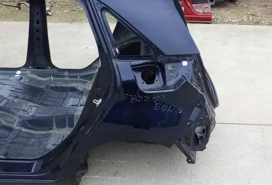 Honda Jazz IV GR Rear quarter panel 
