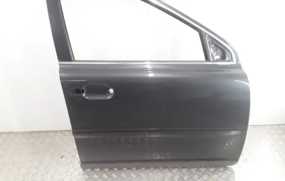 Volvo XC90 Front door