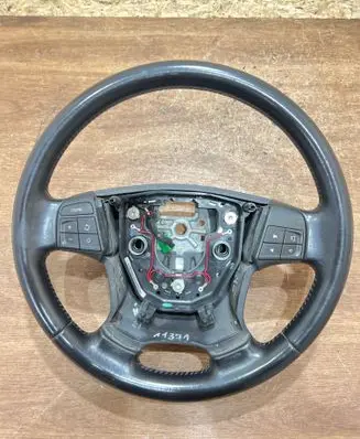 Volvo V70 Steering wheel 30778840