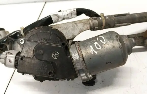 Toyota Auris 150 Wiper motor 8511002190
