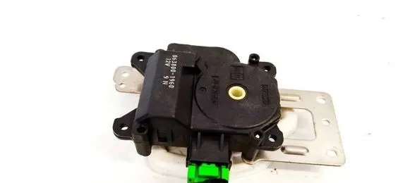 Honda CR-V Air flap motor/actuator 0638001960