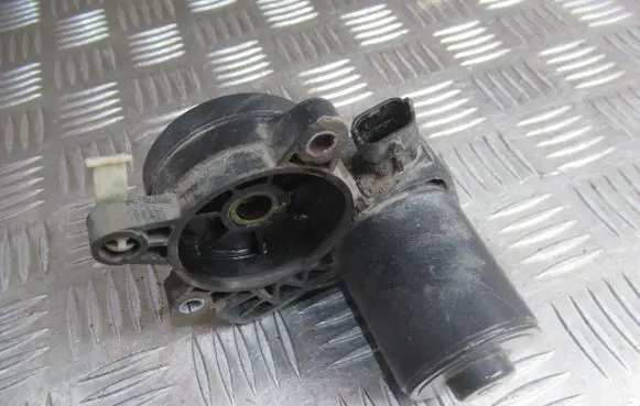 Ford Mondeo MK IV Front Brake Caliper Pad/Carrier 73M0020